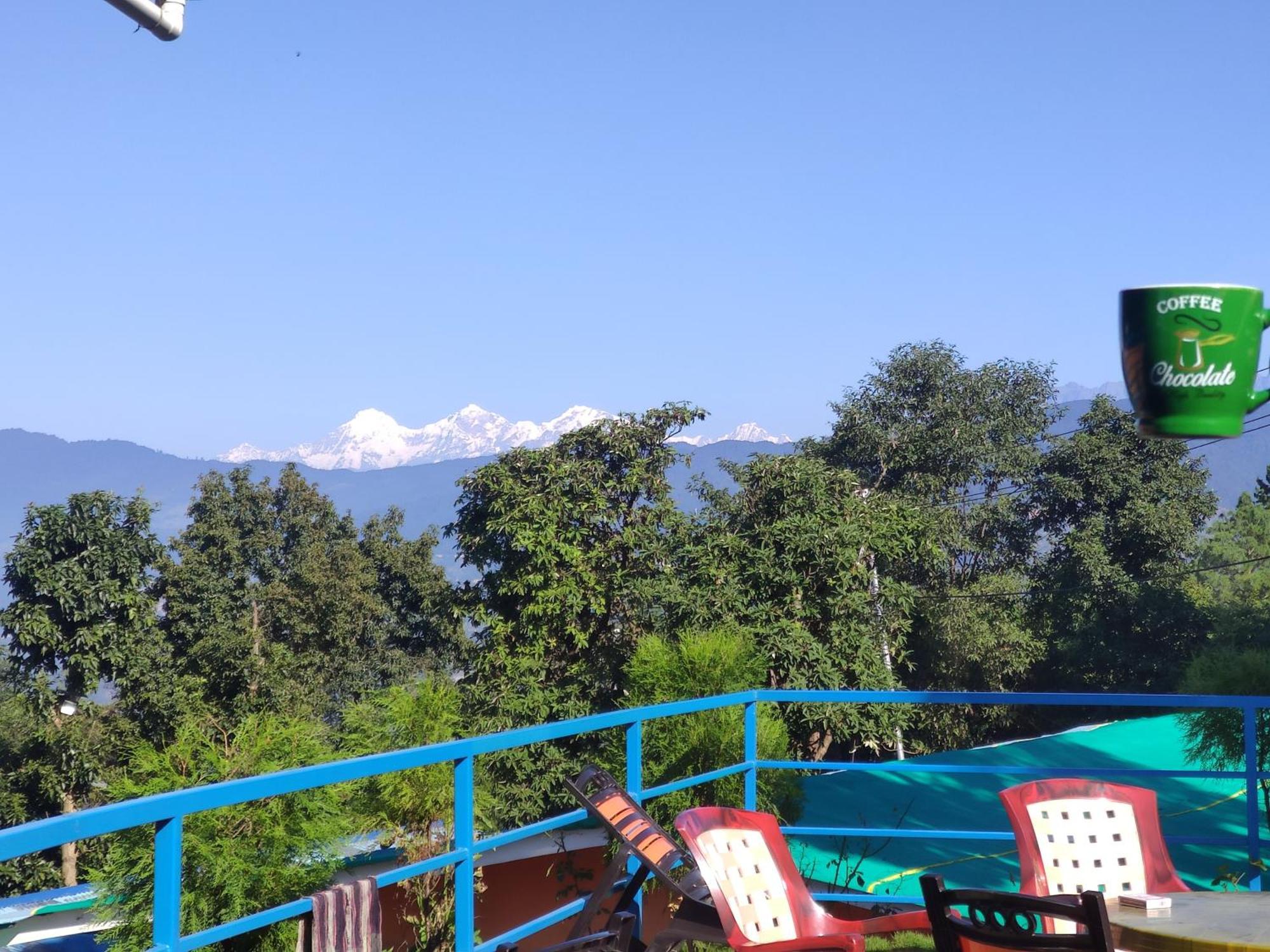 Chareli Resort ナガルコット エクステリア 写真